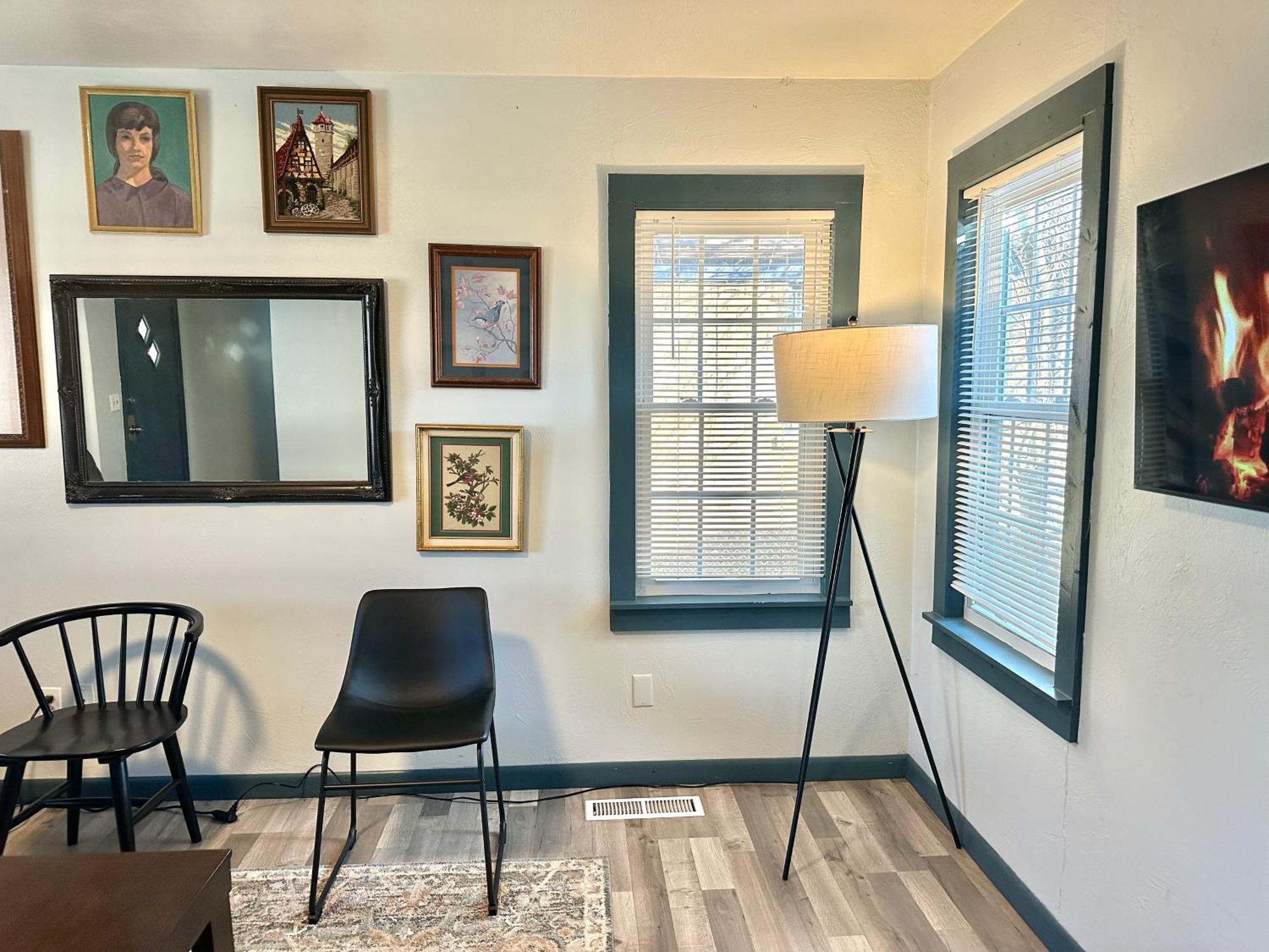 Cozy Winter Getaway With Garden 20-A Villa Oklahoma City Exterior photo